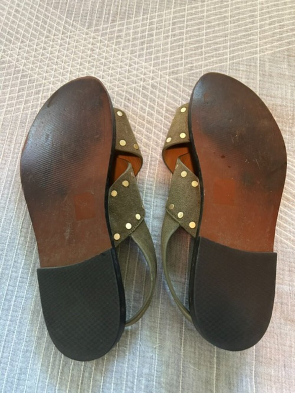 Madewell Suede Crossover Sandal, Olive Green, Size 9 - Picture 8 of 8
